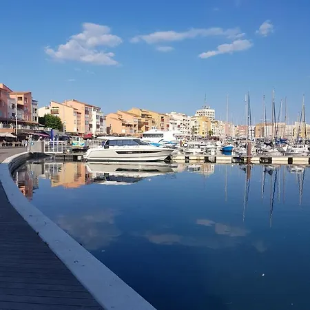 Evasion Unique Sur Notre Voilier Au Cap D * Agde