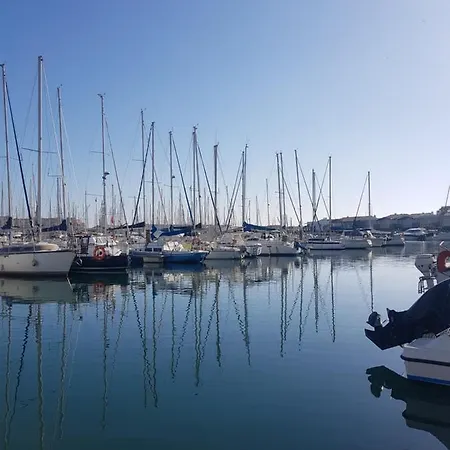 Evasion Unique Sur Notre Voilier Au Cap D Agde